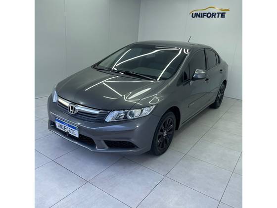 HONDA CIVIC 1.8 LXS 16V FLEX 4P AUTOMÁTICO